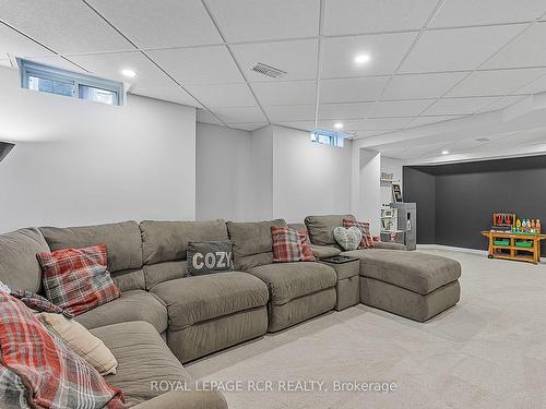 62 Cemetery Rd, Uxbridge, ON - Indoor Photo Showing Basement