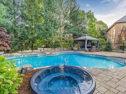 62 Cemetery Rd, Uxbridge, ON - Outdoor With In Ground Pool With Backyard