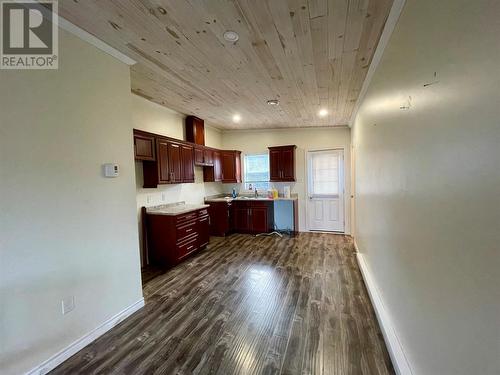 40 Hawco’S Crescent, Chapel’S Cove, NL - Indoor Photo Showing Kitchen