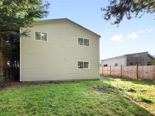 6-2100 Errington Rd, Errington, BC 