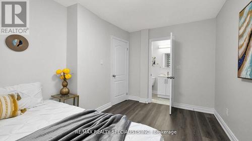 16 Drake Boulevard, Brampton, ON - Indoor Photo Showing Bedroom