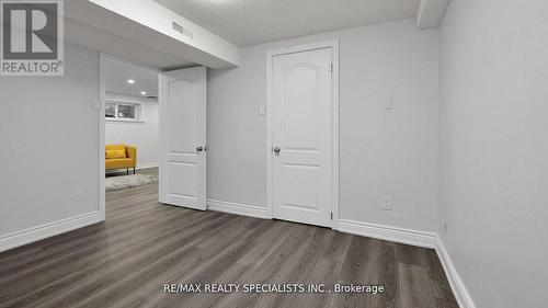 16 Drake Boulevard, Brampton, ON - Indoor Photo Showing Other Room