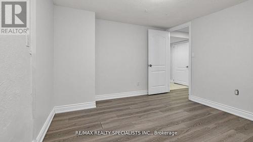 16 Drake Boulevard, Brampton, ON - Indoor Photo Showing Other Room