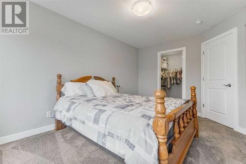 248 Sandpiper Crescent, Chestermere, AB - Indoor Photo Showing Bedroom