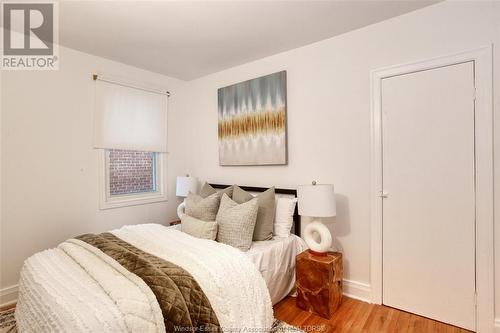 7026 Wyandotte Street East, Windsor, ON - Indoor Photo Showing Bedroom