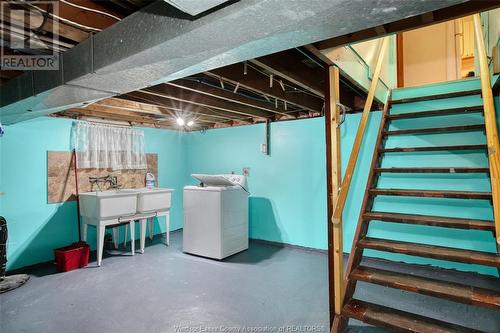 7026 Wyandotte Street East, Windsor, ON - Indoor Photo Showing Basement