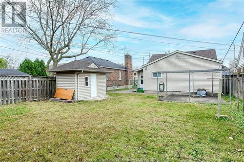 7026 Wyandotte Street East, Windsor, ON - Outdoor