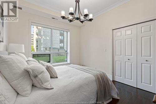 4789 Riverside Drive East Unit# 101, Windsor, ON - Indoor Photo Showing Bedroom