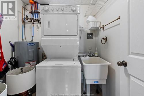 4789 Riverside Drive East Unit# 101, Windsor, ON - Indoor Photo Showing Laundry Room