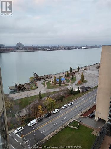 75 Riverside East Unit# 1707, Windsor, ON - Outdoor With Body Of Water With View