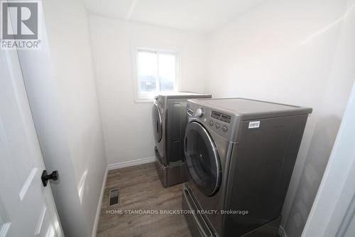 123 Kerwood Drive, Cambridge, ON - Indoor Photo Showing Laundry Room