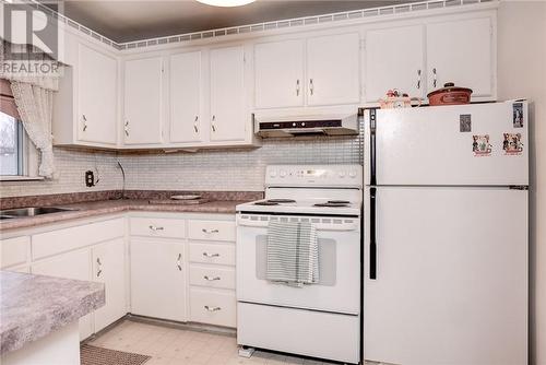 1261 Will Street, Greater Sudbury, ON - Indoor Photo Showing Kitchen