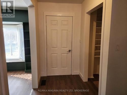 10 - 6910 Kalar Road E, Niagara Falls (218 - West Wood), ON - Indoor Photo Showing Other Room