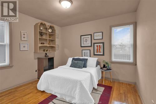 980 Ypres, Windsor, ON - Indoor Photo Showing Bedroom