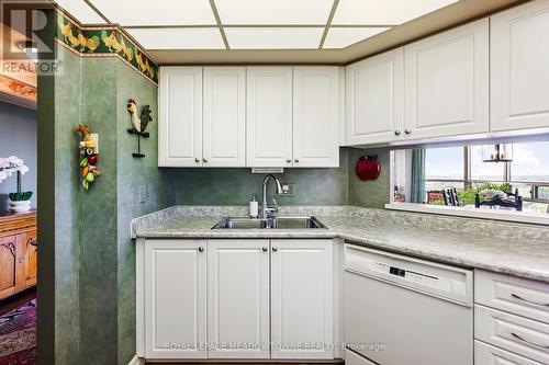 1109 - 320 Mill Street S, Brampton, ON - Indoor Photo Showing Kitchen With Double Sink