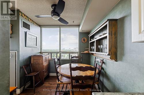 1109 - 320 Mill Street S, Brampton, ON - Indoor Photo Showing Dining Room