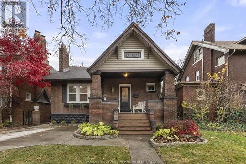 1379 Victoria Avenue, Windsor, ON - Outdoor With Facade