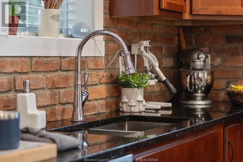 1379 Victoria Avenue, Windsor, ON - Indoor Photo Showing Kitchen With Double Sink