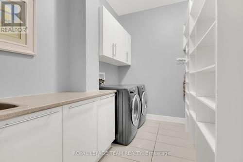 430 Lockmaster Crescent, Ottawa, ON - Indoor Photo Showing Laundry Room