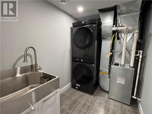 1146 Red Deer Lake Road, Wahnapitae, ON - Indoor Photo Showing Laundry Room