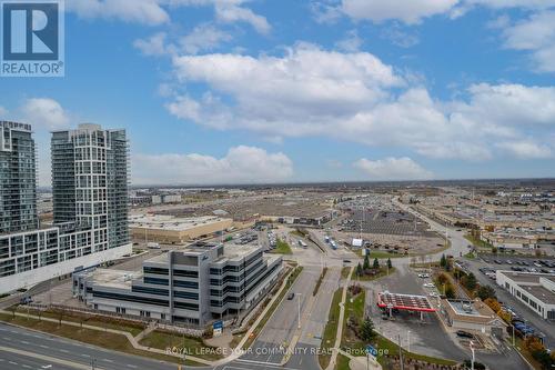 1908 - 9075 Jane Street, Vaughan, ON - Outdoor With View