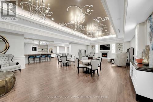 1908 - 9075 Jane Street, Vaughan, ON - Indoor Photo Showing Dining Room