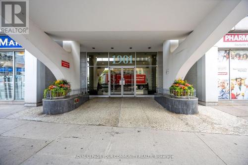 902 - 1901 Yonge Street, Toronto, ON -  Photo Showing Other Room