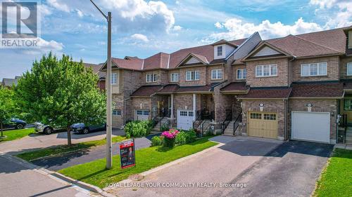 82 Goode Street, Richmond Hill, ON - Outdoor With Facade