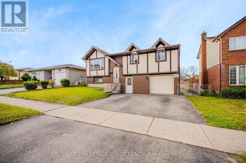 894 Strasburg Road, Kitchener, ON - Outdoor With Facade