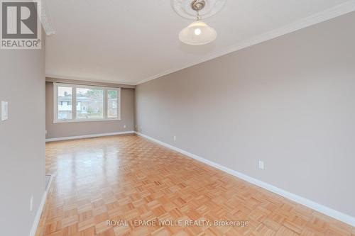 894 Strasburg Road, Kitchener, ON - Indoor Photo Showing Other Room