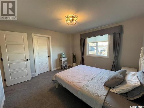 16 525 Mahabir Lane, Saskatoon, SK - Indoor Photo Showing Bedroom