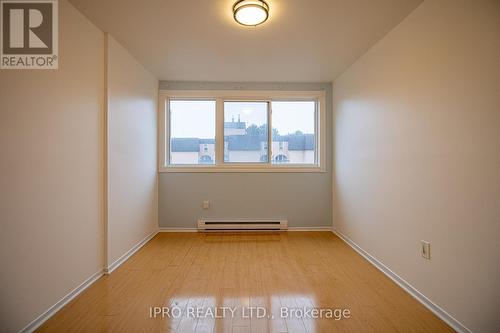 2102 - 100 Mornelle Court, Toronto, ON - Indoor Photo Showing Other Room