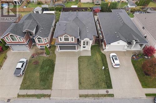 941 Banwell Road, Windsor, ON - Outdoor With Facade