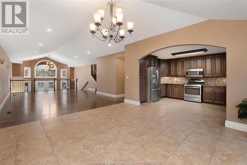 941 Banwell Road, Windsor, ON - Indoor Photo Showing Kitchen