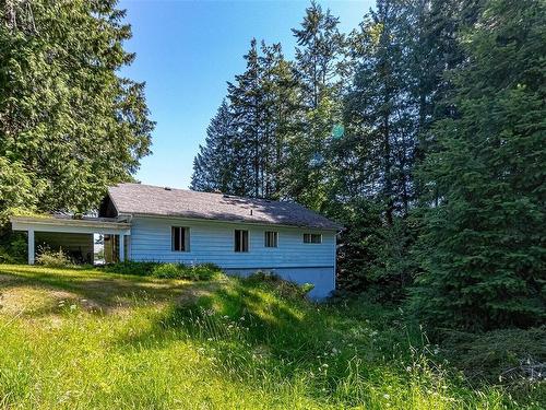 6896 Island Hwy West, Bowser, BC 