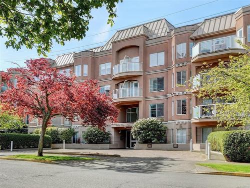 210-405 Quebec St, Victoria, BC - Outdoor With Facade