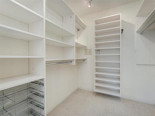 210-405 Quebec St, Victoria, BC - Indoor With Storage