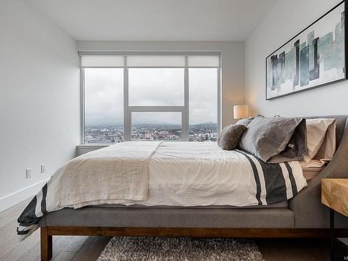 2303-777 Herald St, Victoria, BC - Indoor Photo Showing Bedroom