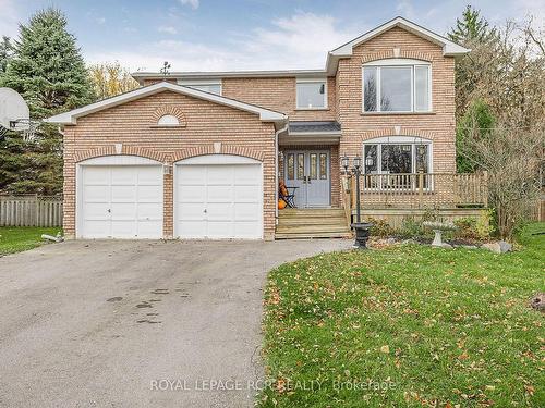 31 Cady Crt, Aurora, ON - Outdoor