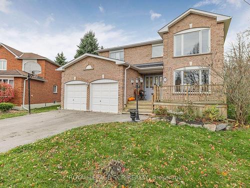 31 Cady Crt, Aurora, ON - Outdoor