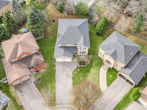 31 Cady Crt, Aurora, ON - Outdoor