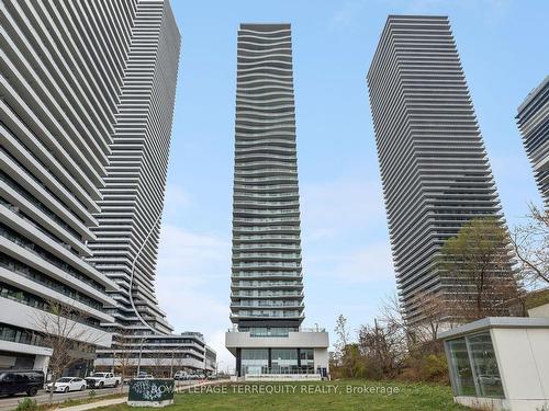 3401-33 Shore Breeze Dr, Toronto, ON - Outdoor With Facade