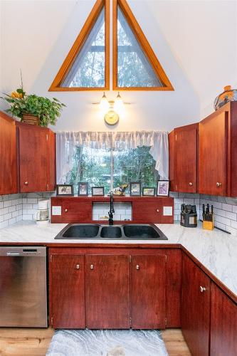 7680 Mountain Drive, Anglemont, BC - Indoor Photo Showing Kitchen With Double Sink