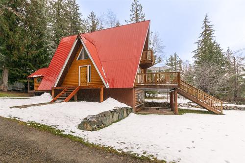 7680 Mountain Drive, Anglemont, BC - Outdoor With Deck Patio Veranda