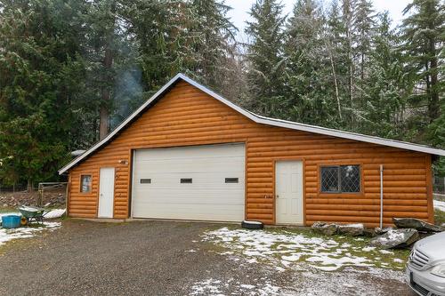 7680 Mountain Drive, Anglemont, BC - Outdoor With Exterior