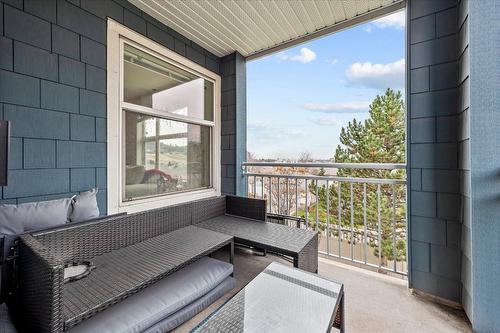 314-563 Yates Road, Kelowna, BC - Outdoor With Deck Patio Veranda With Exterior