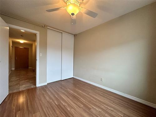 409-284 Yorkton Avenue, Penticton, BC - Indoor Photo Showing Other Room