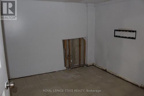 23 Horning Drive, Hamilton, ON -  Photo Showing Other Room