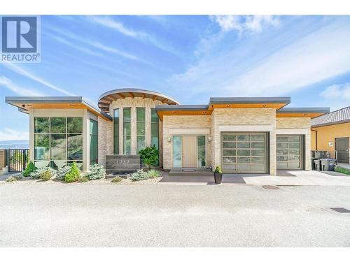 1737 Scott Crescent, West Kelowna, BC - Outdoor