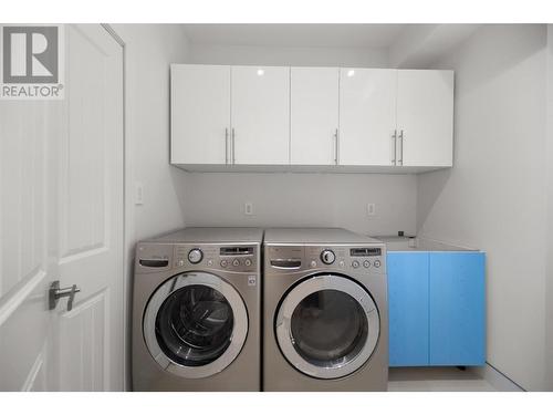 1737 Scott Crescent, West Kelowna, BC - Indoor Photo Showing Laundry Room